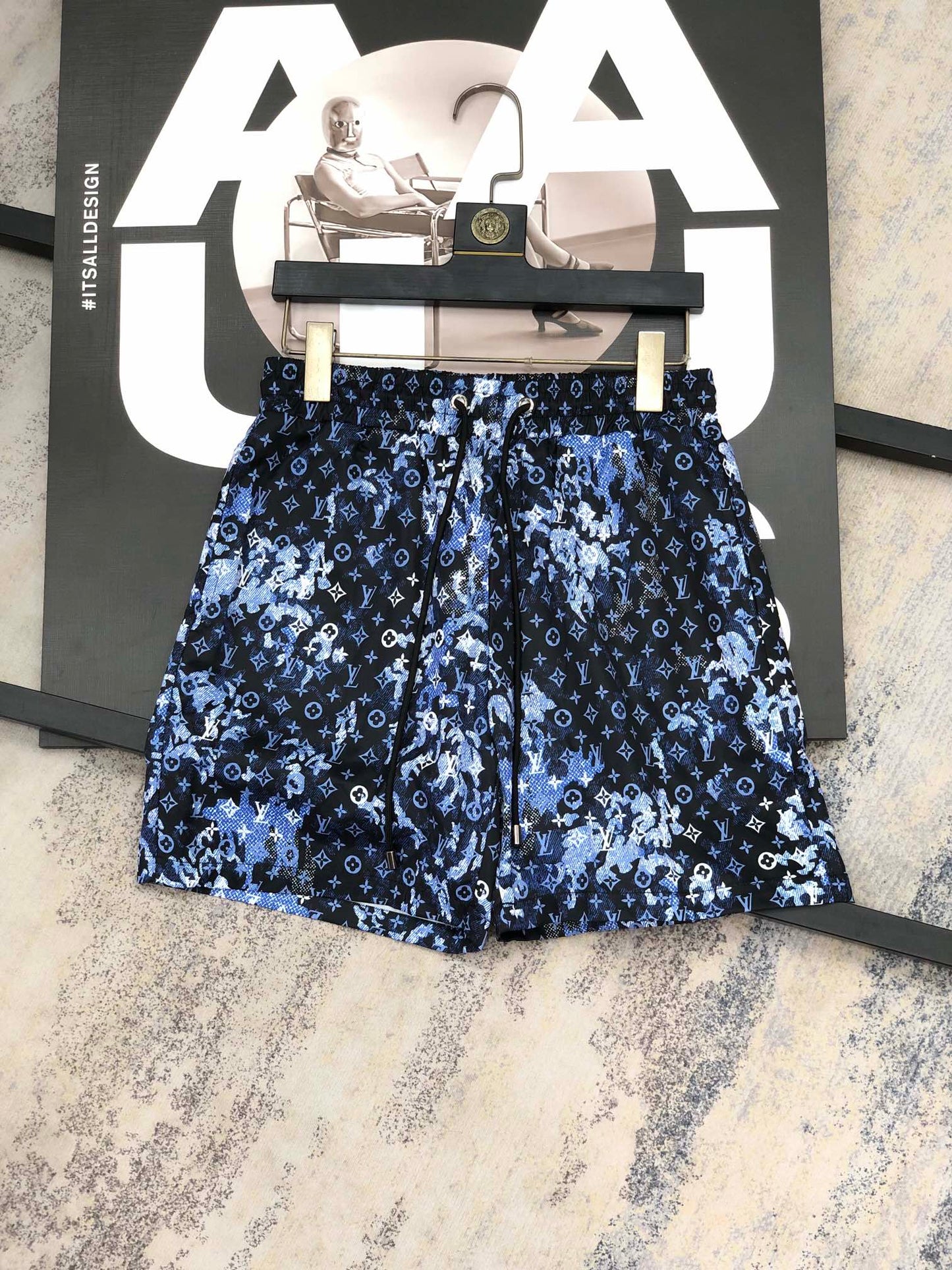 Logo Shorts