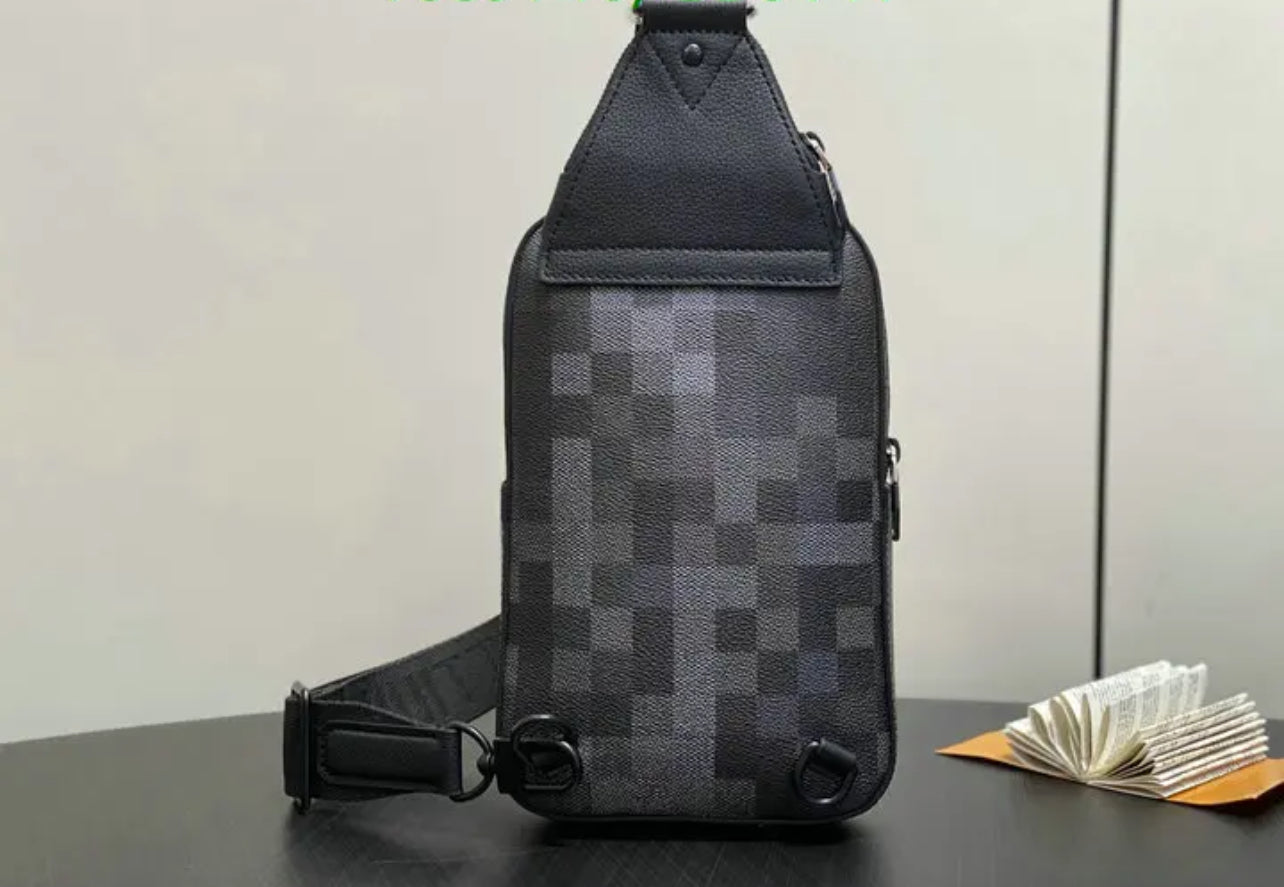 Avenue Sling Bag