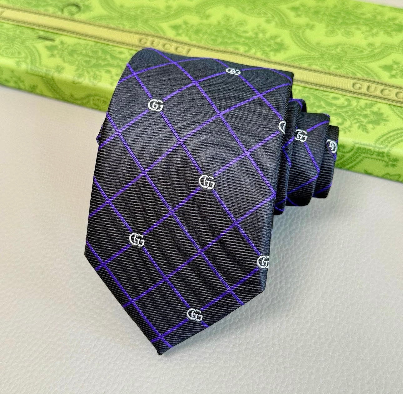 G Tie
