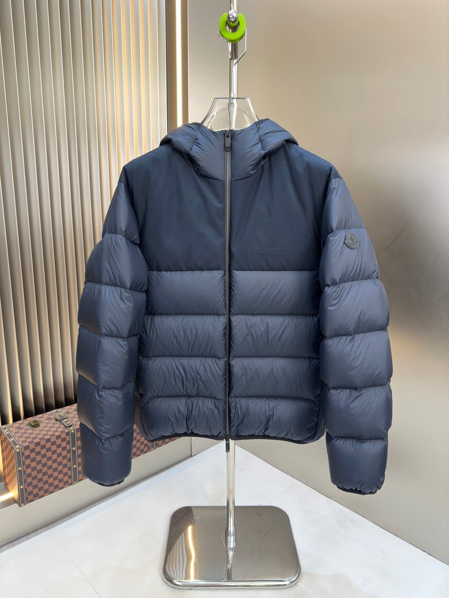 Veumont Jacket