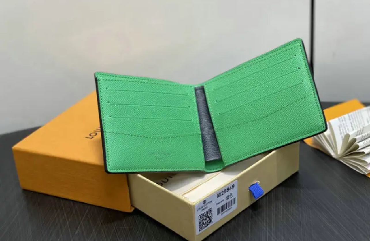 Multiple Wallet
