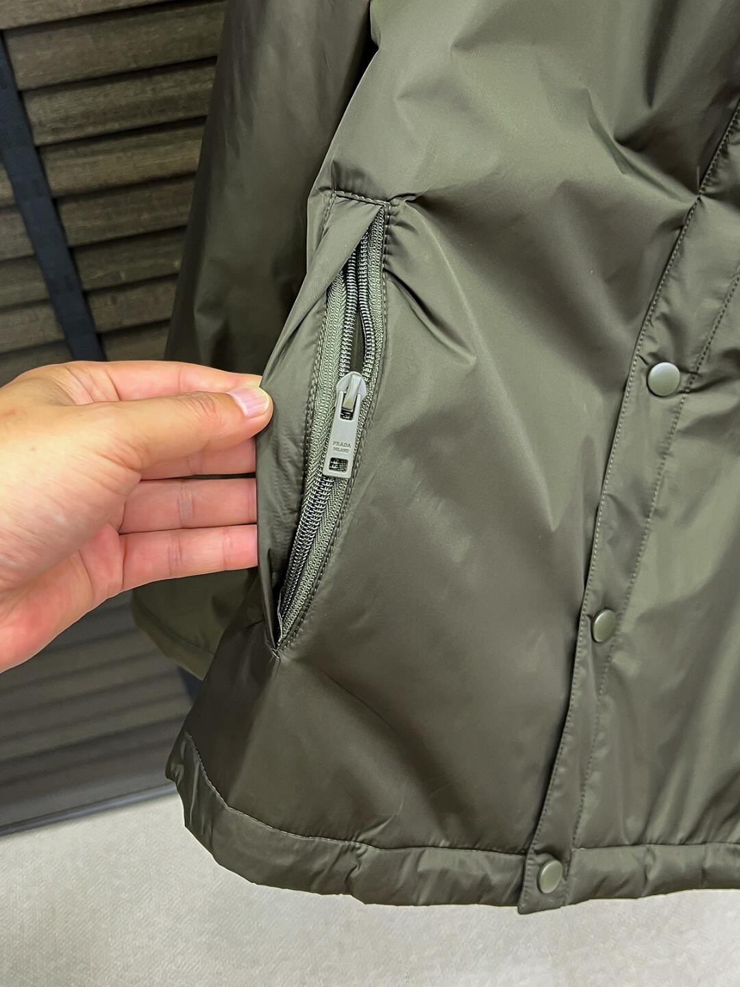 Logo Jacket
