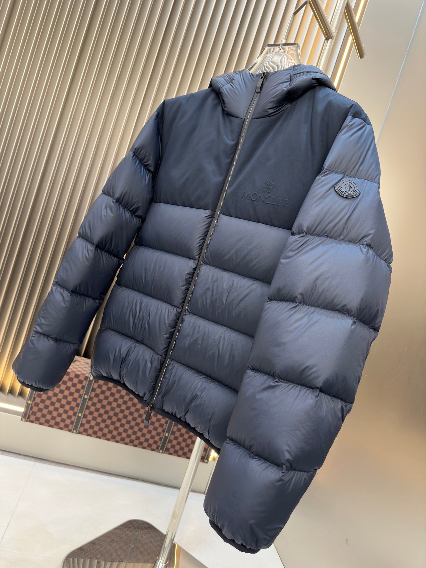Veumont Jacket