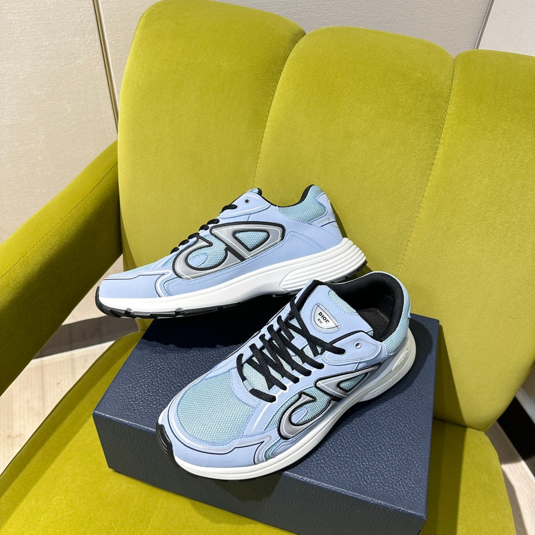 B30 Sneaker