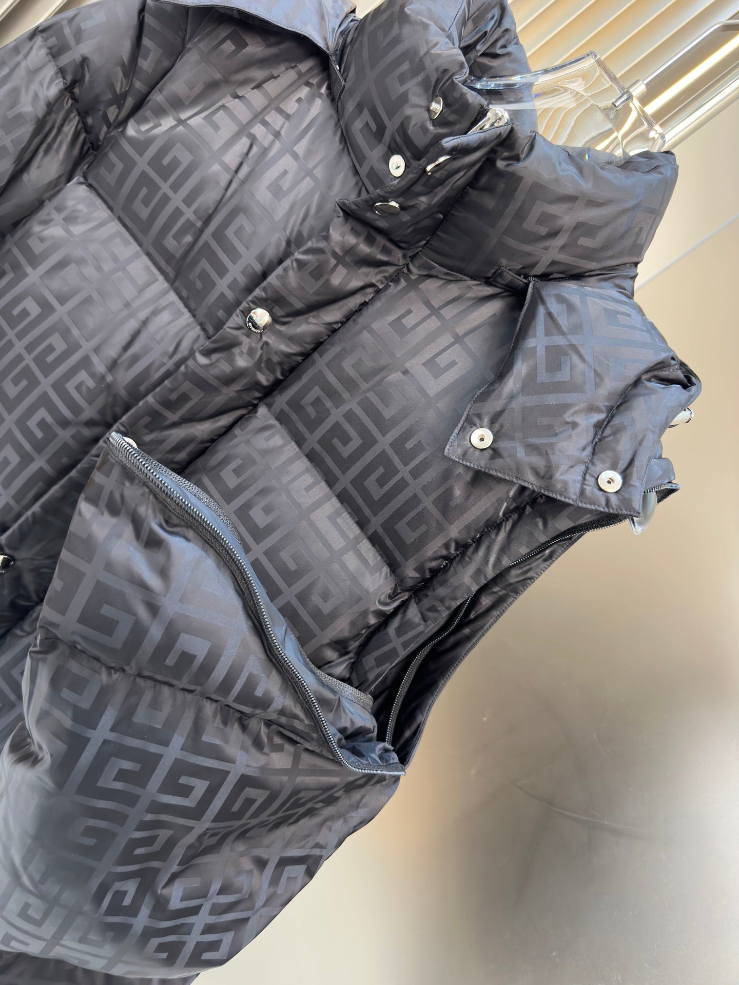 Logo Jacket