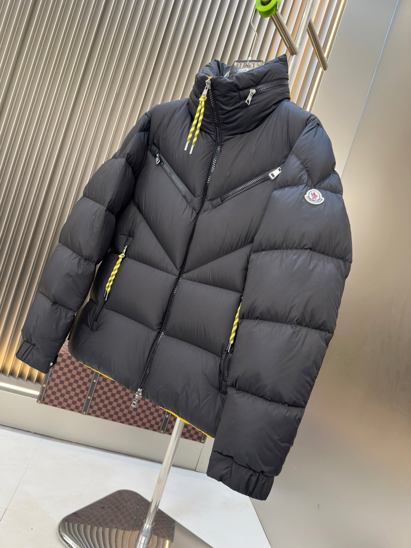 Logo Jacket