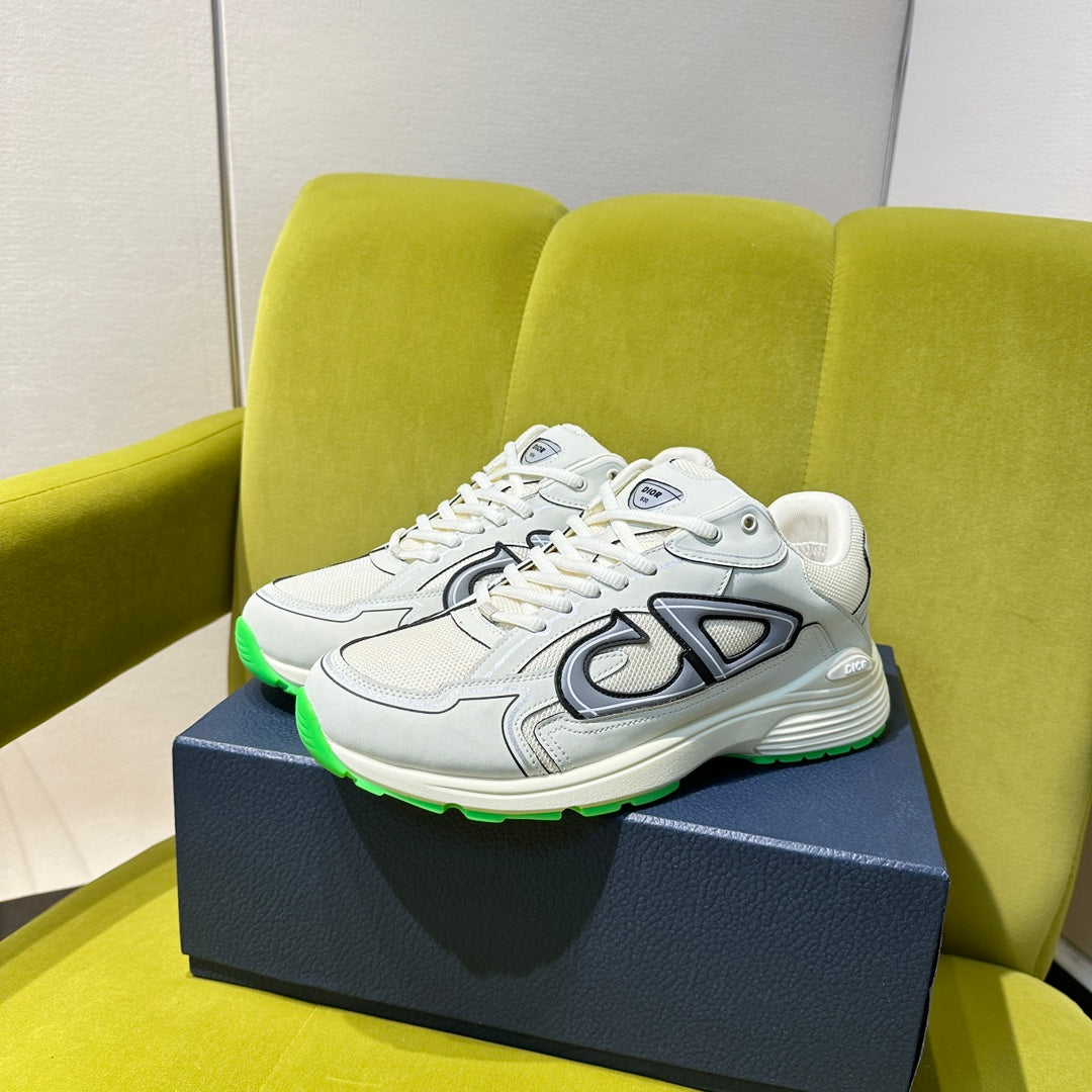 B30 Sneaker