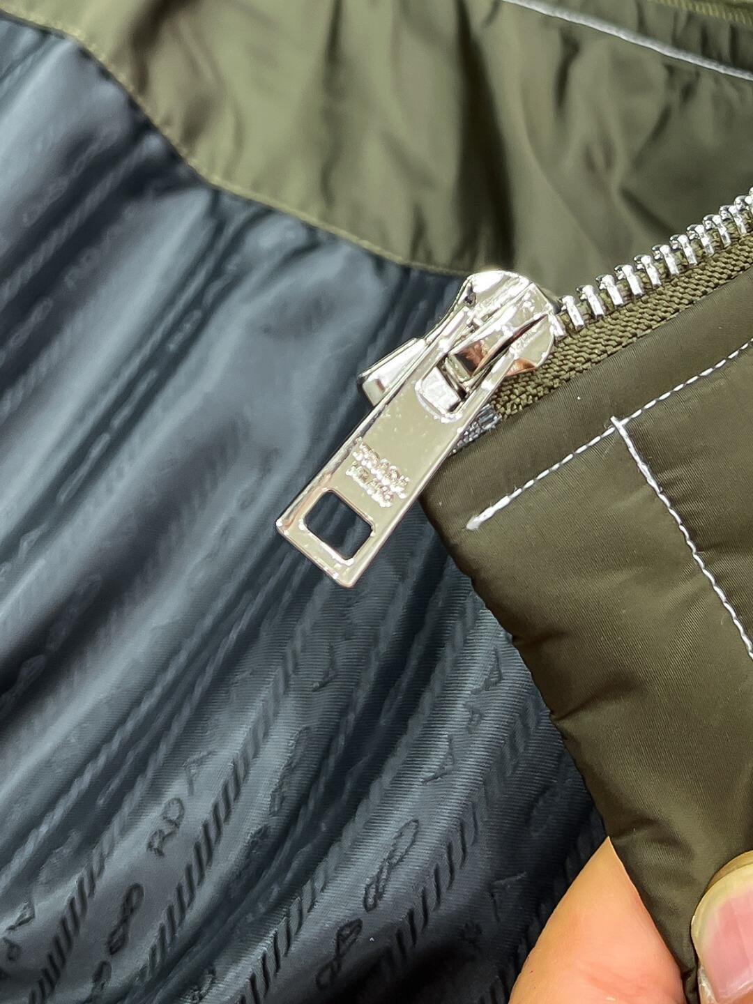 Logo Jacket