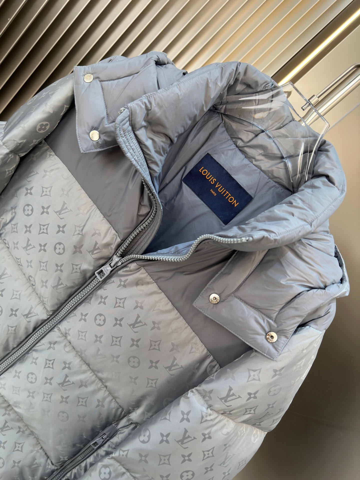 Logo Jacket