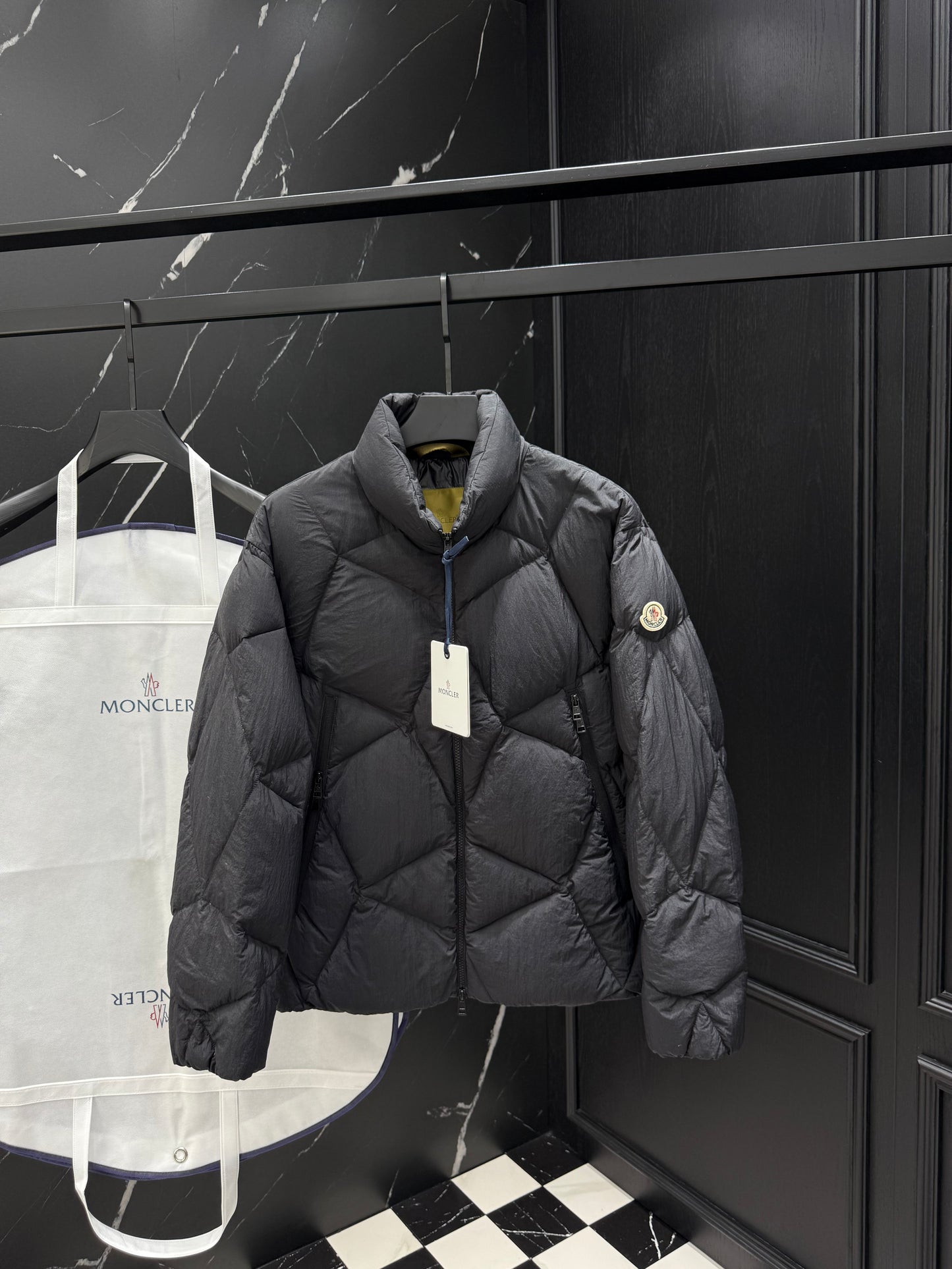 Vardar Jacket