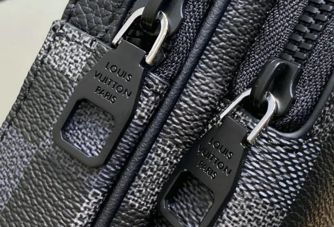 Avenue Sling Bag