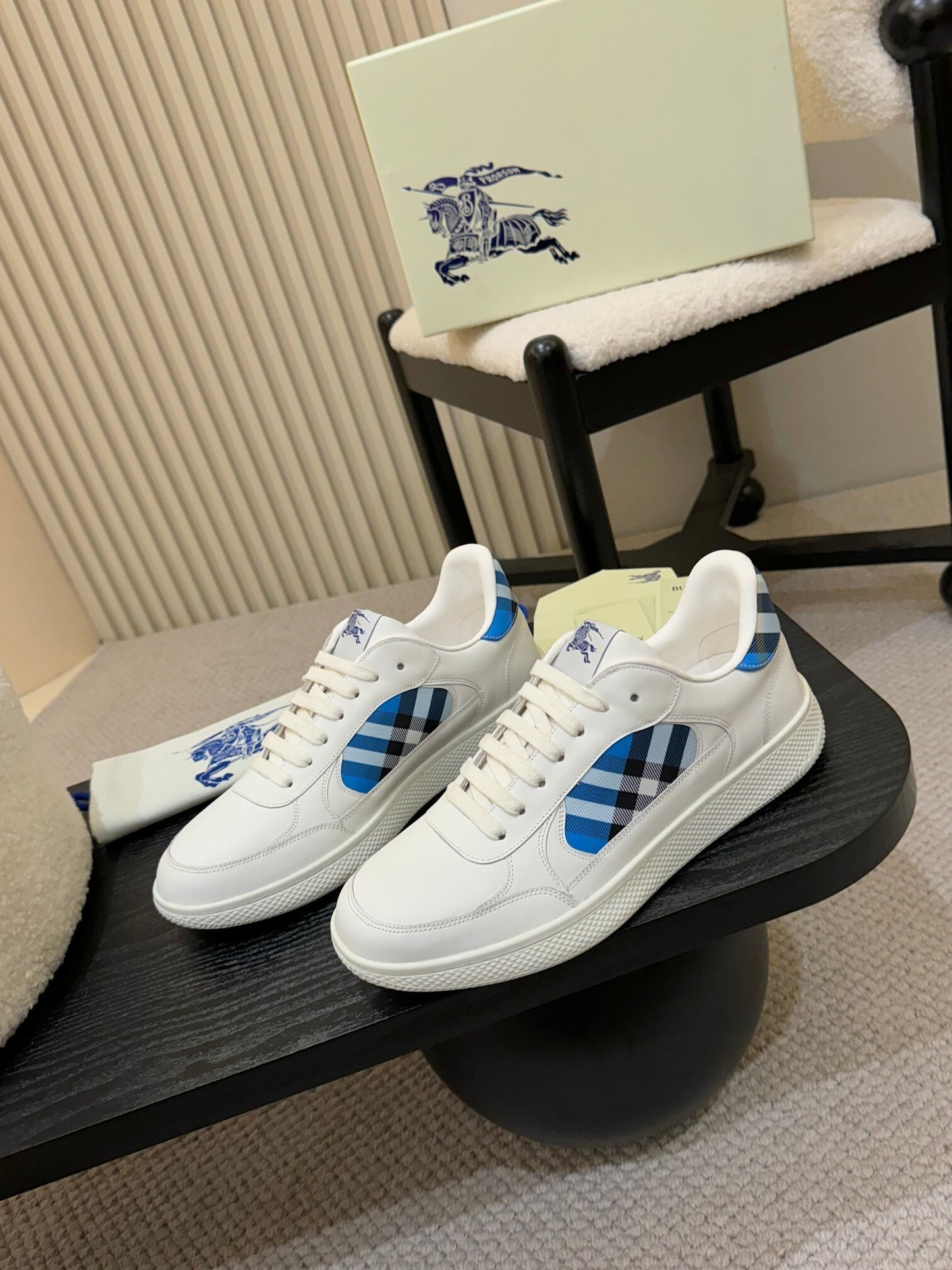 Check Trainers