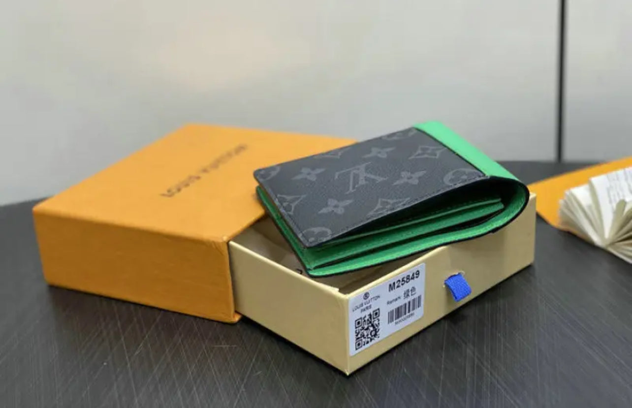 Multiple Wallet