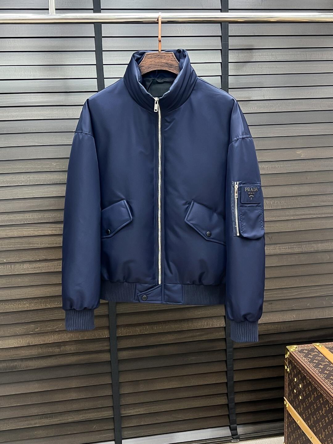 Logo Jacket