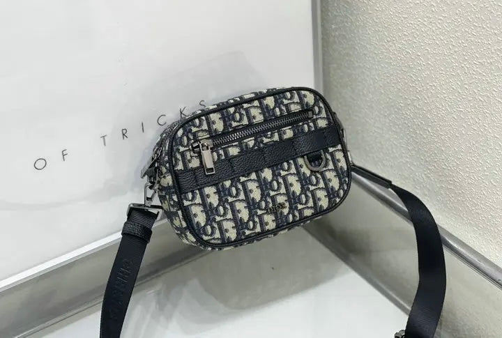 Mini Safari Bag