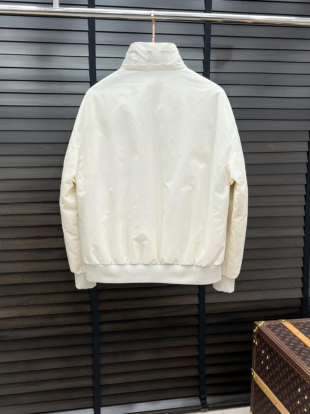 Logo Jacket