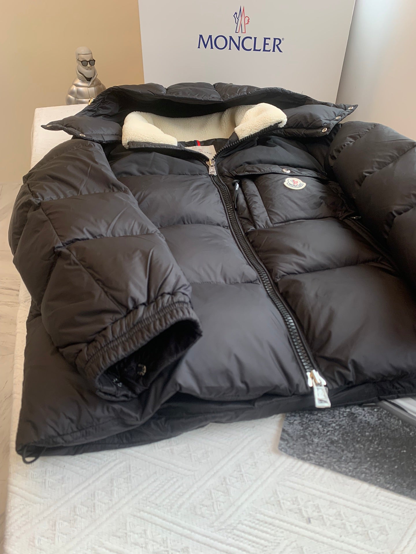 Logo Jacket