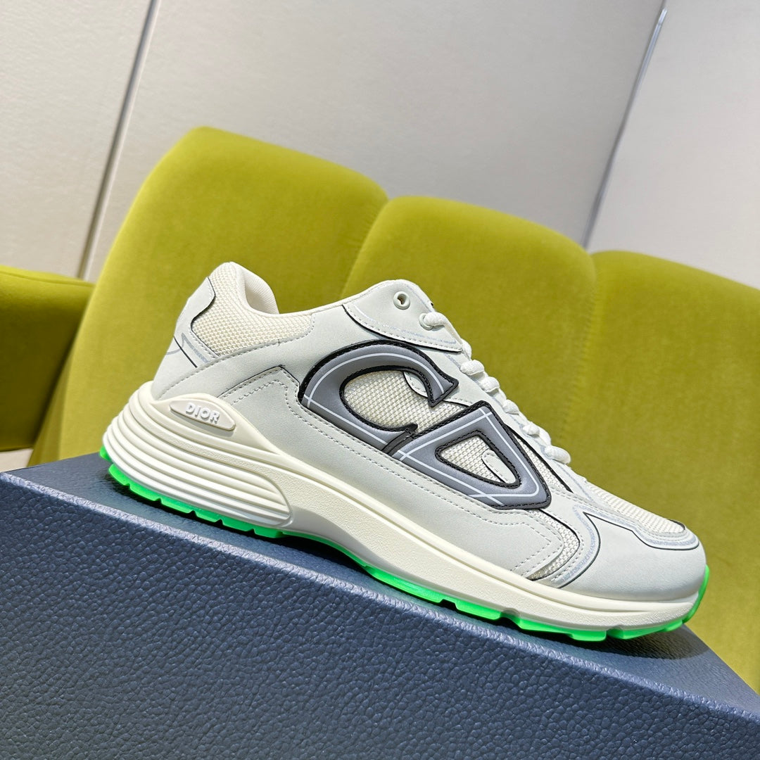 B30 Sneaker