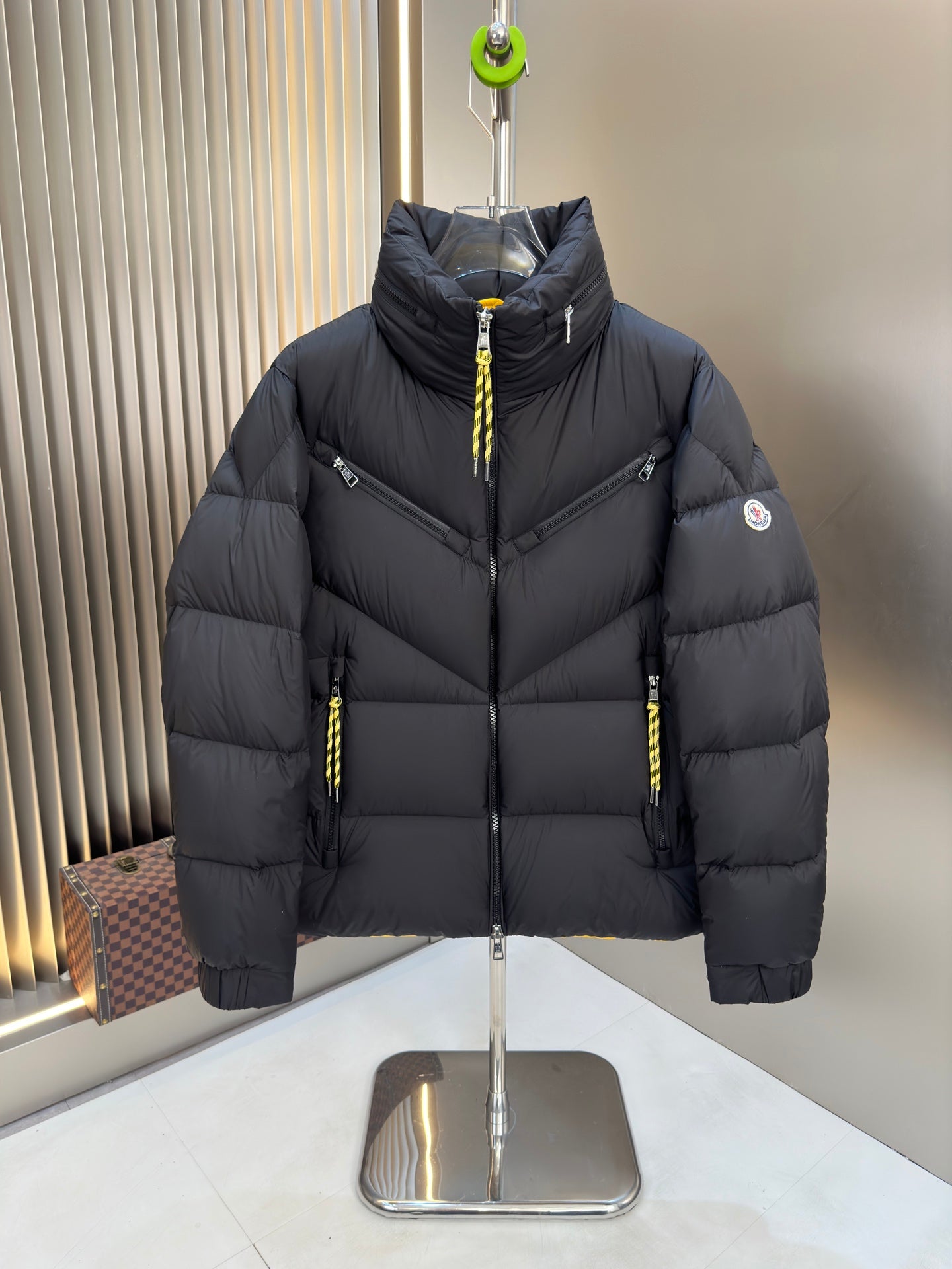 Logo Jacket