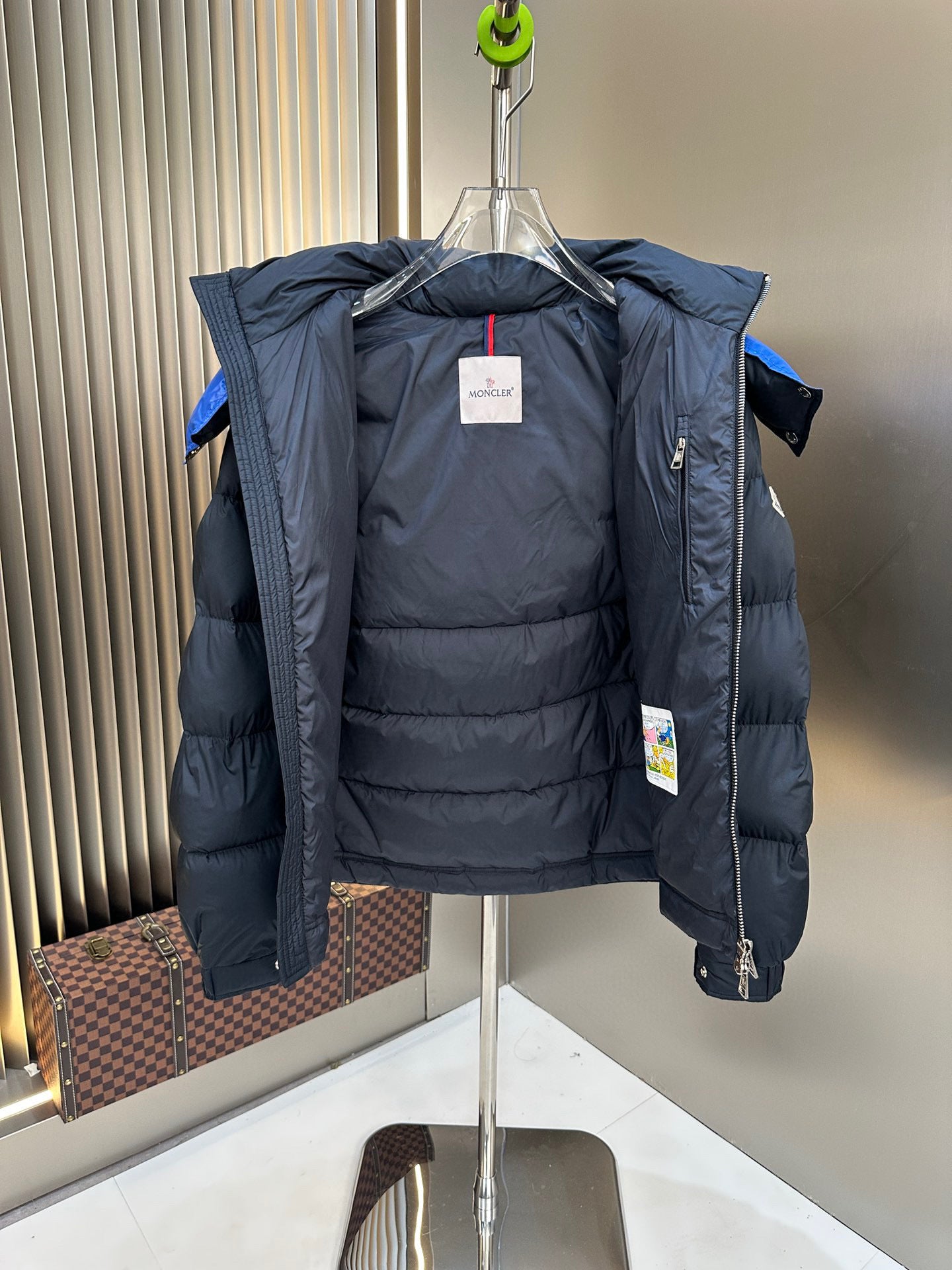 Logo Jacket