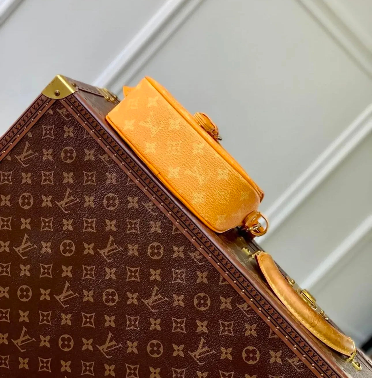 Montsouris Messenger Bag