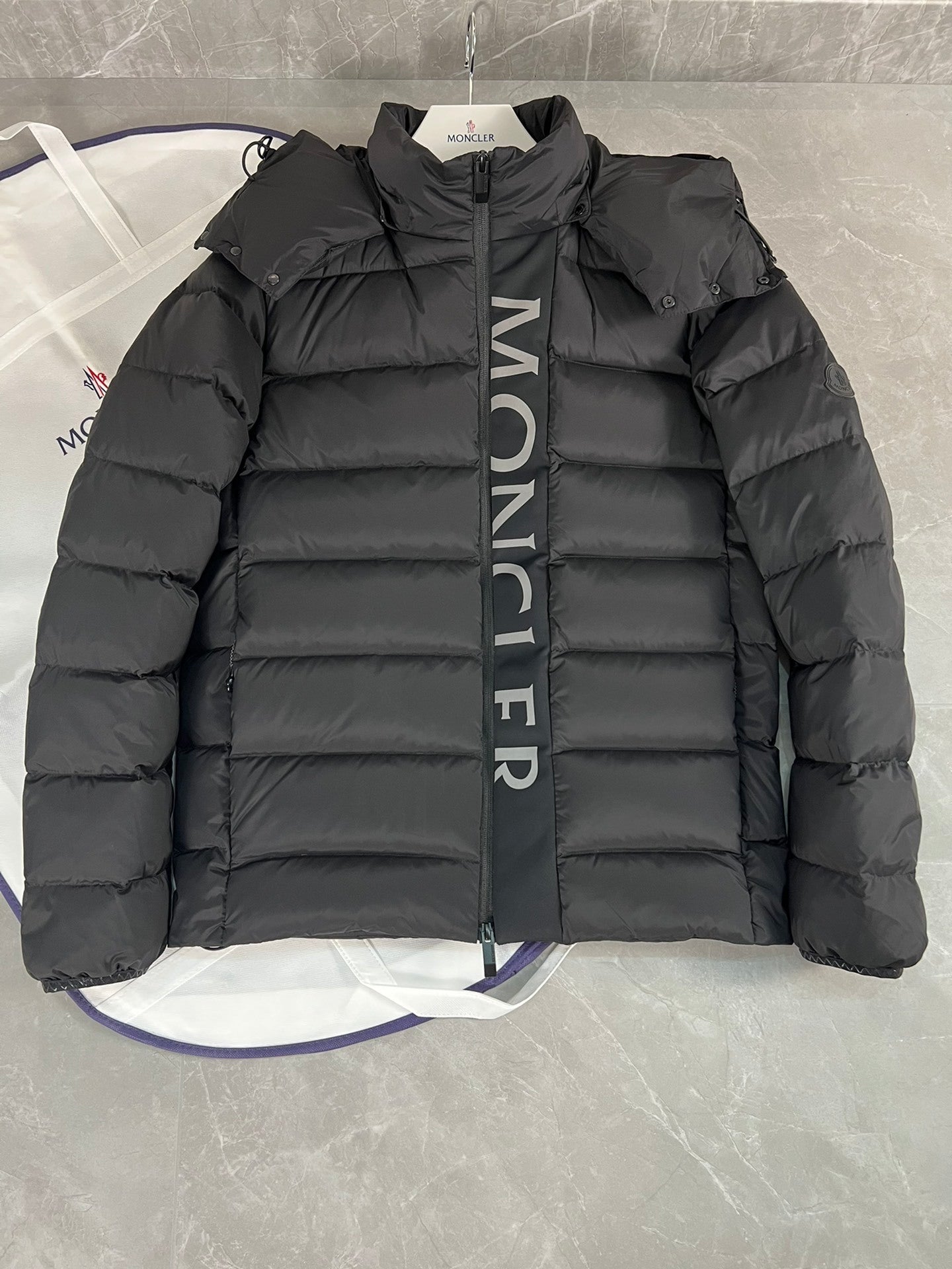 Mengjia Jacket