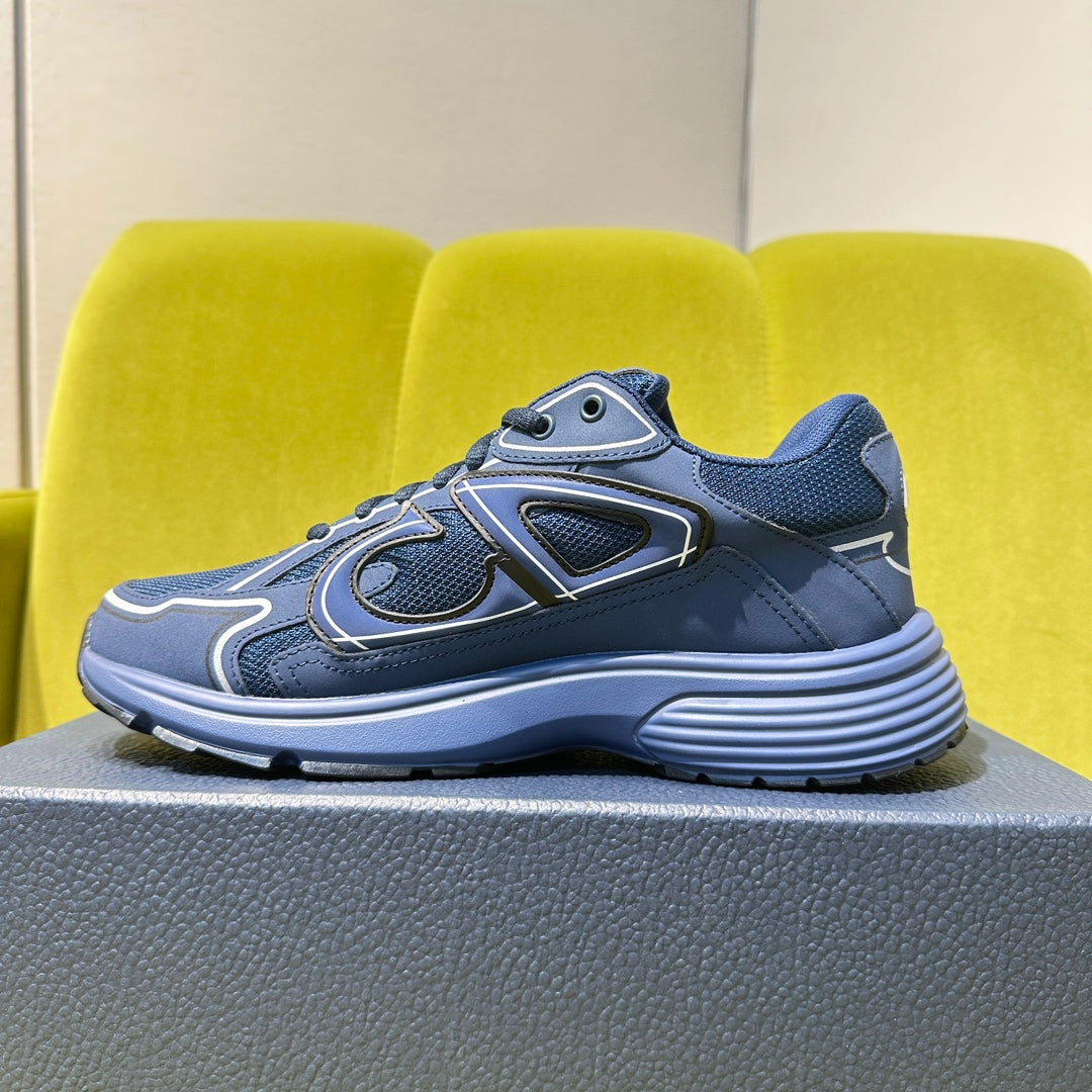 B30 Sneaker