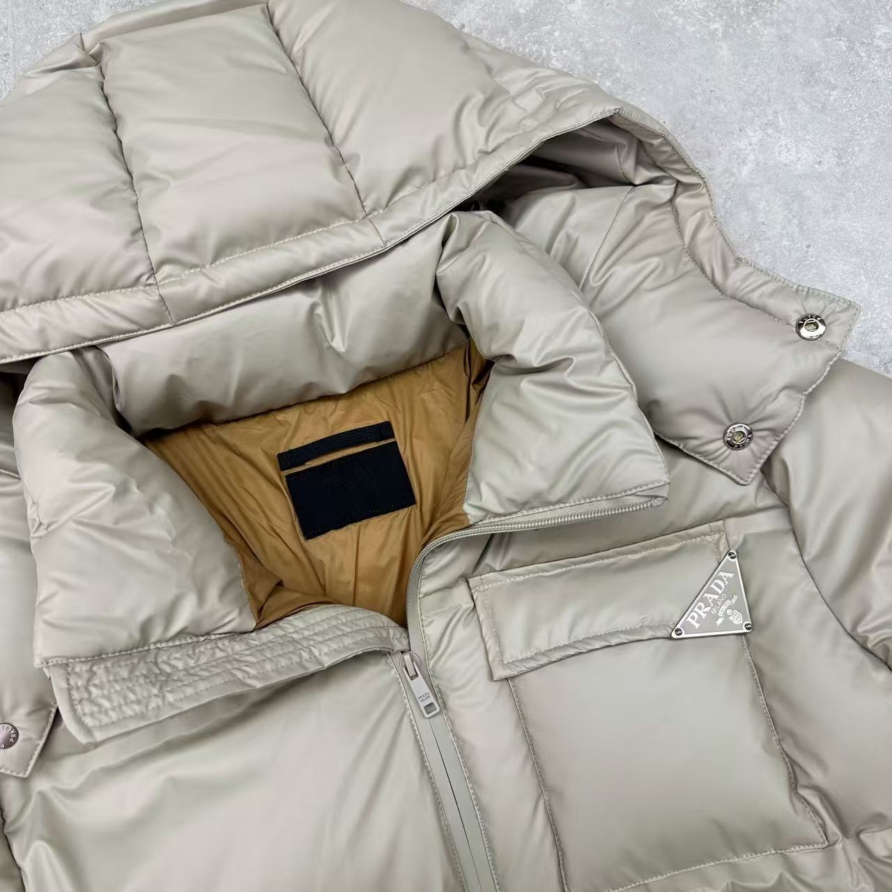 Logo Jacket