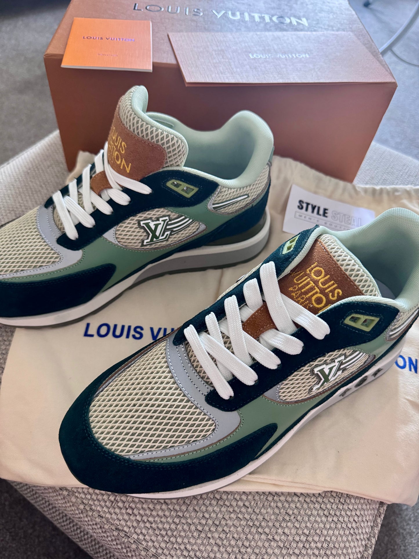 Logo Trainers