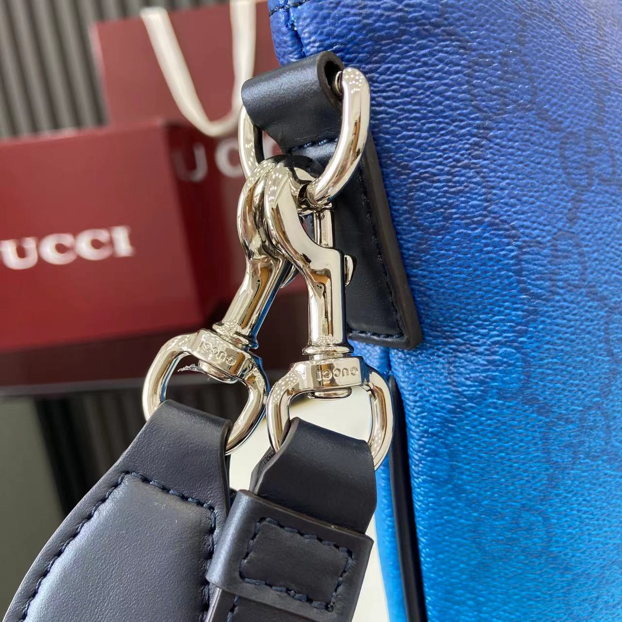 Logo Crossbody