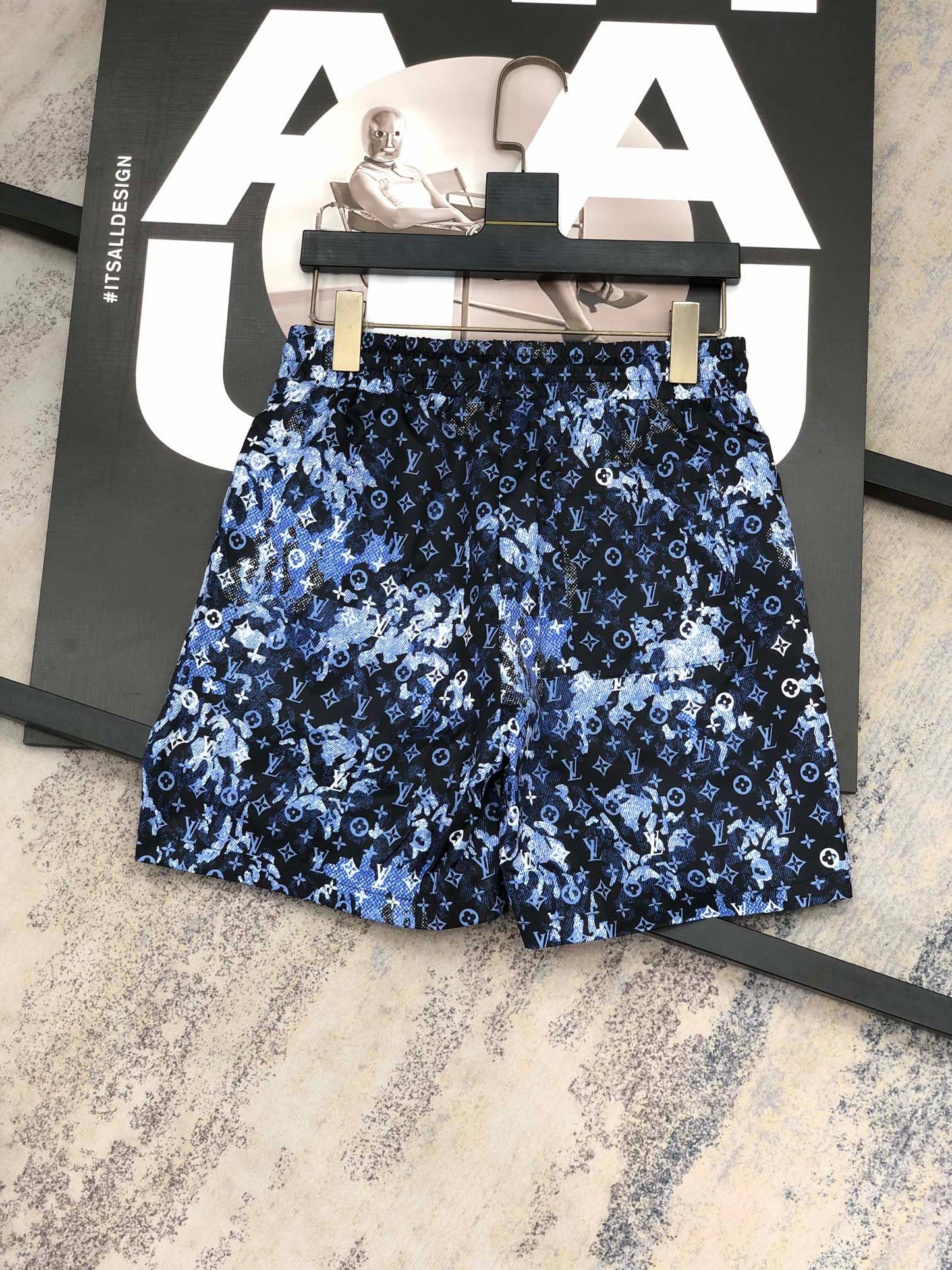 Logo Shorts