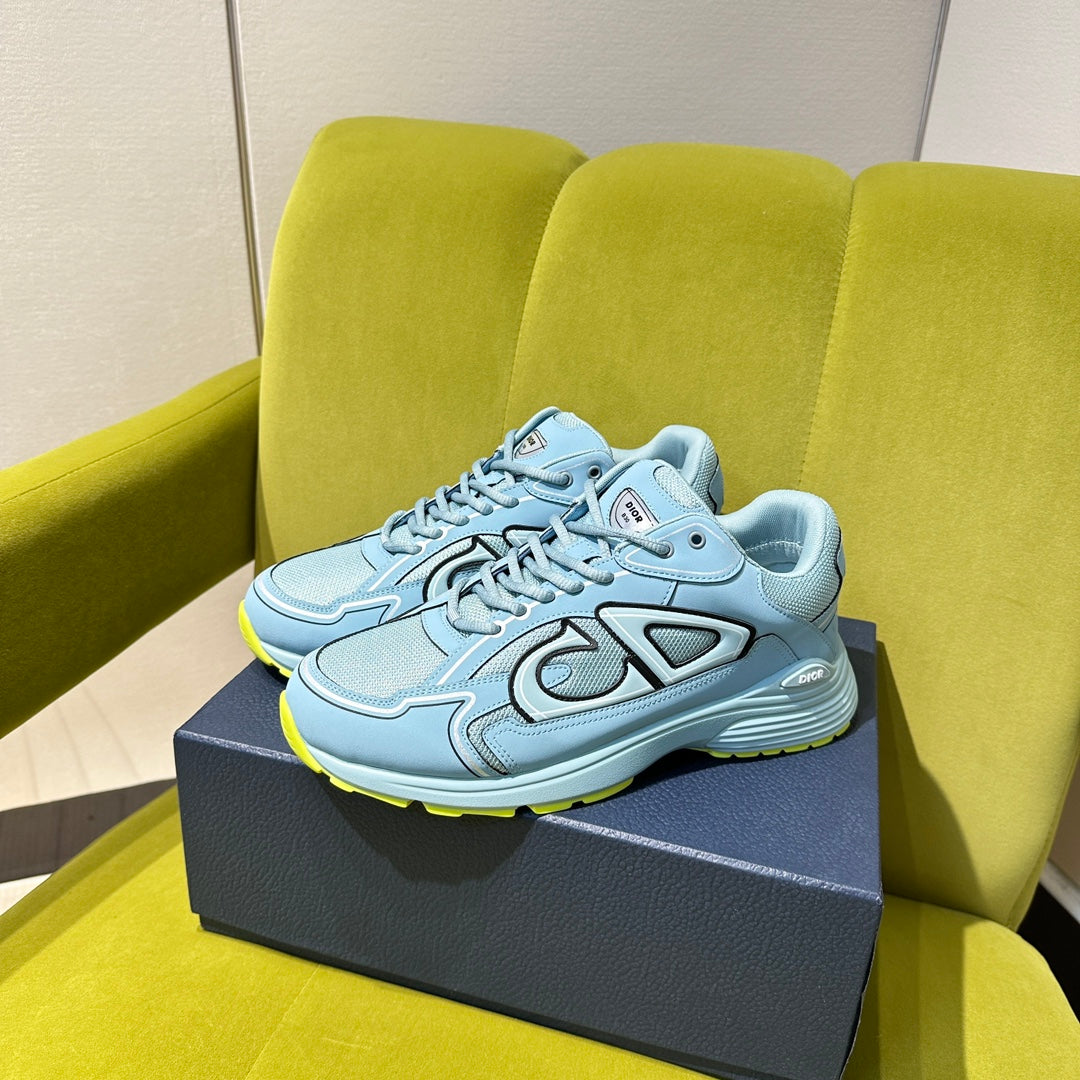 B30 Sneaker