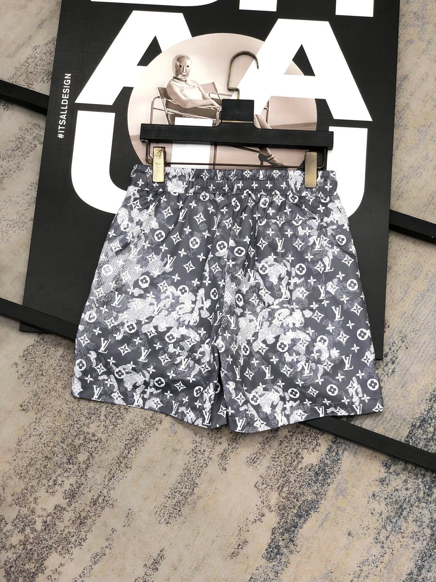 Logo Shorts