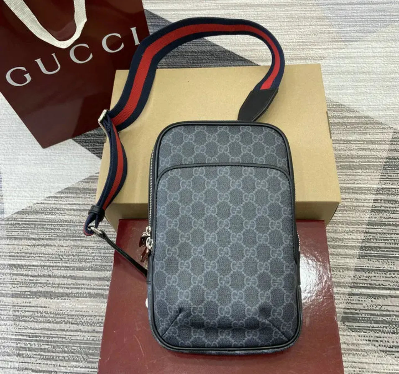 Small Slingbag