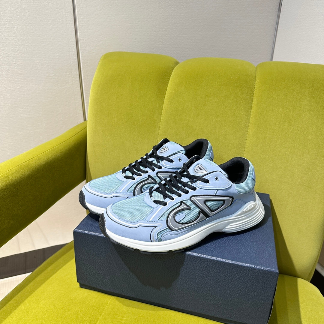 B30 Sneaker