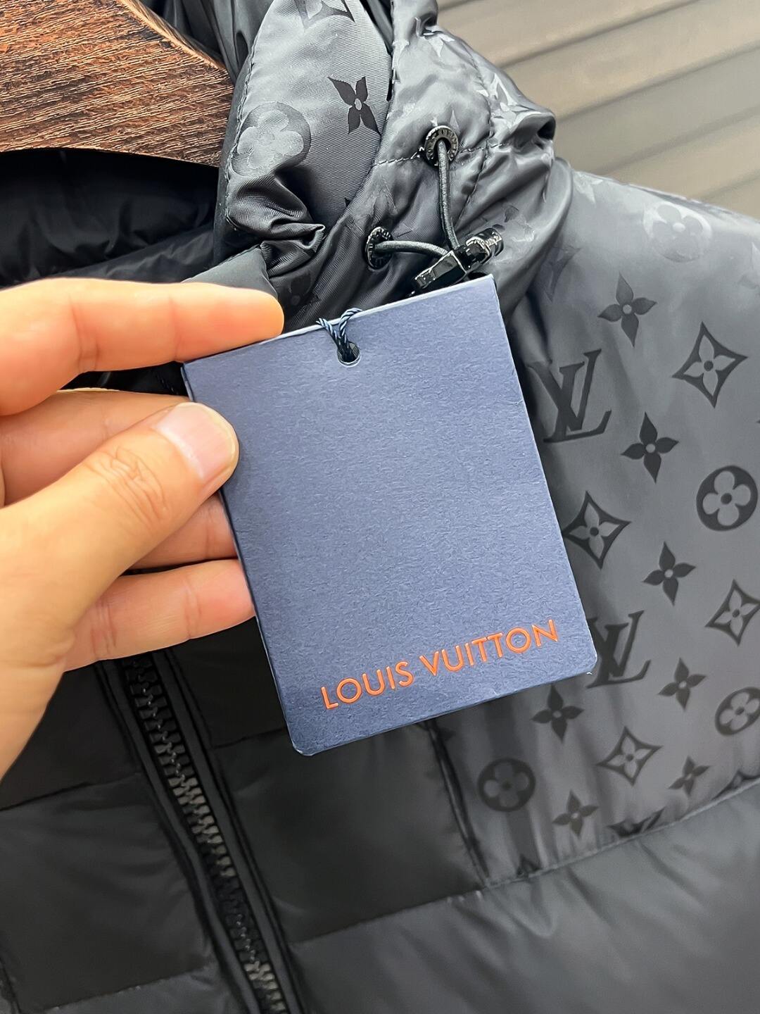 Logo Jacket