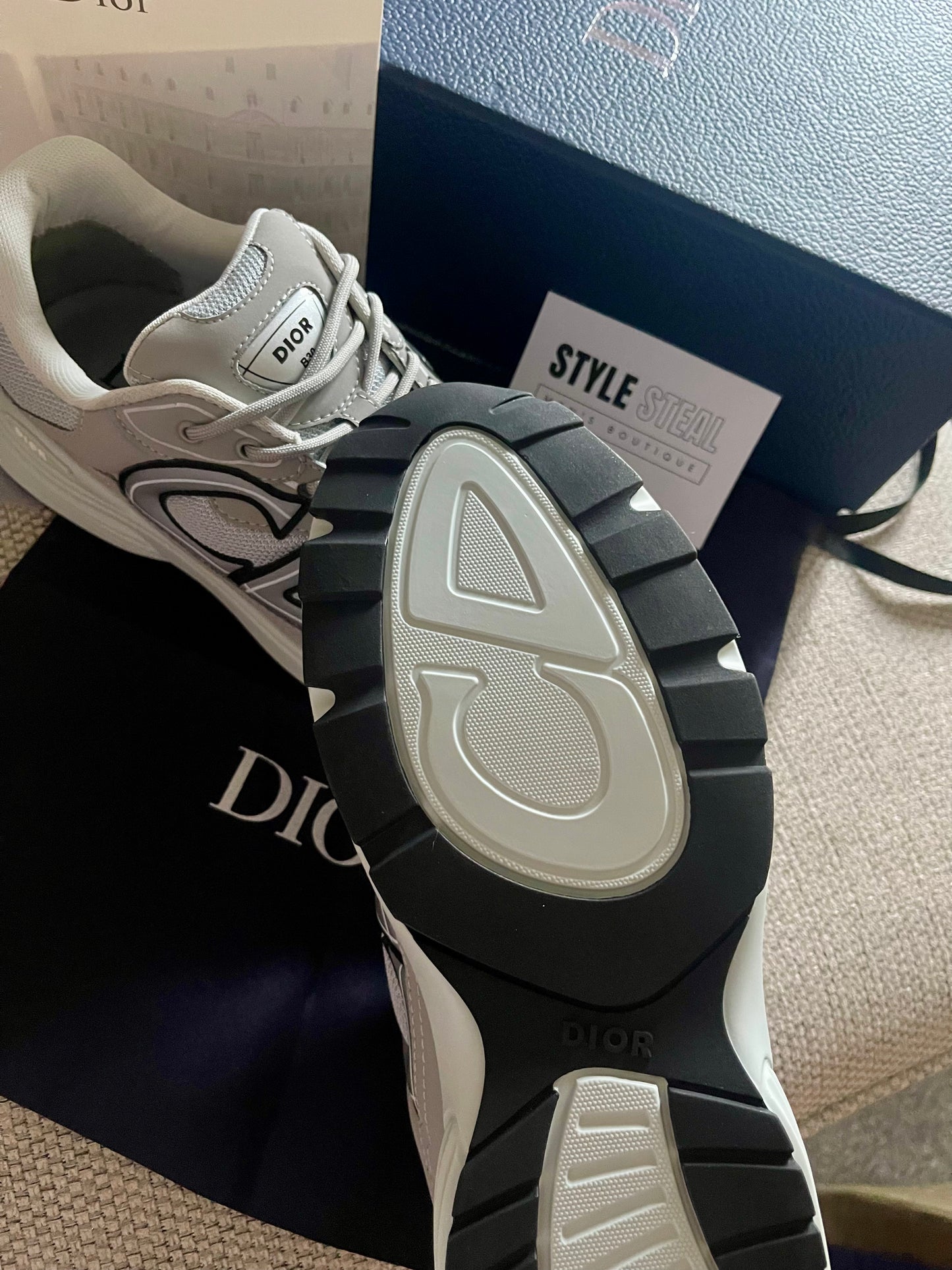 B30 Sneaker