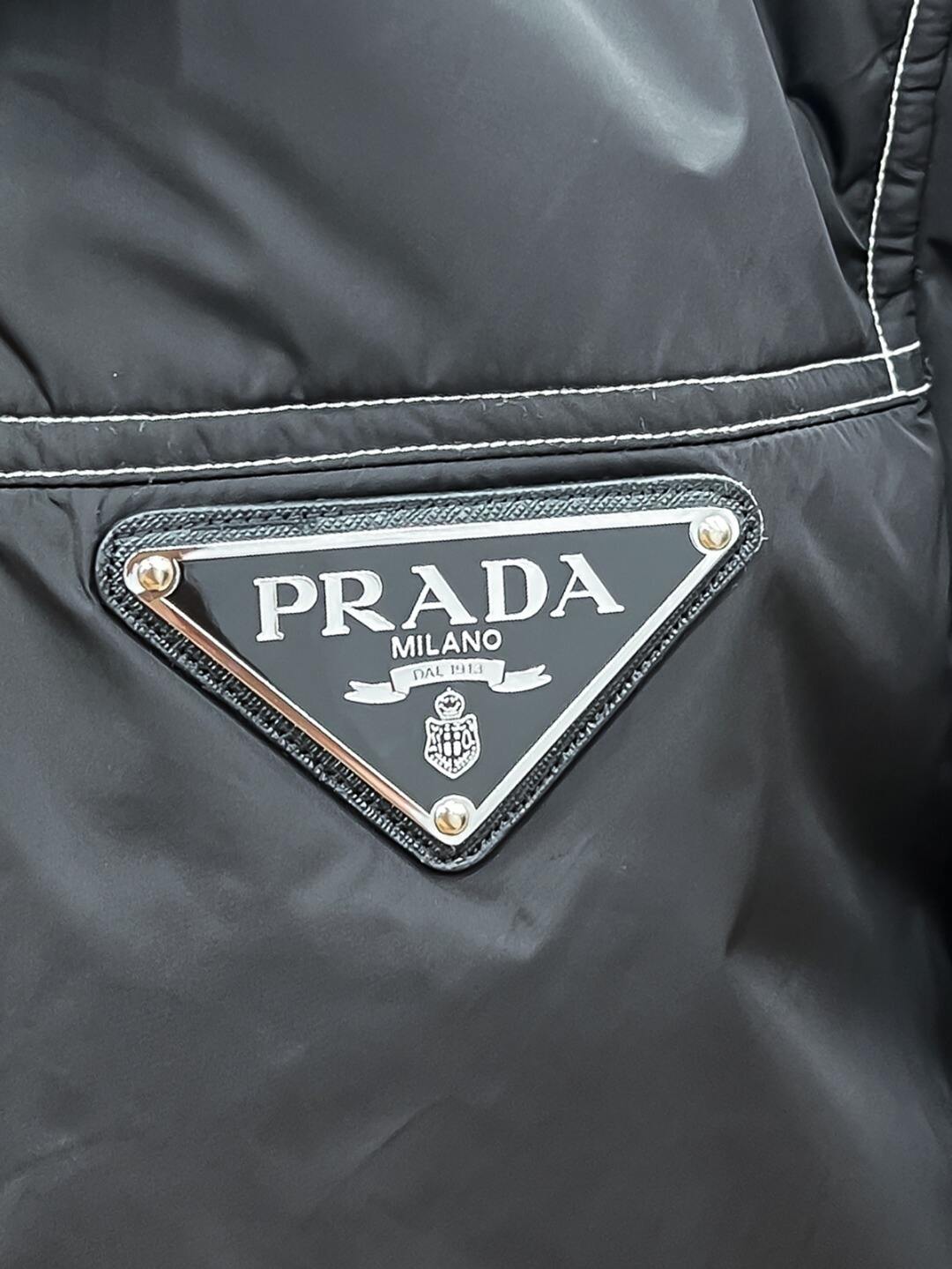 Logo Jacket