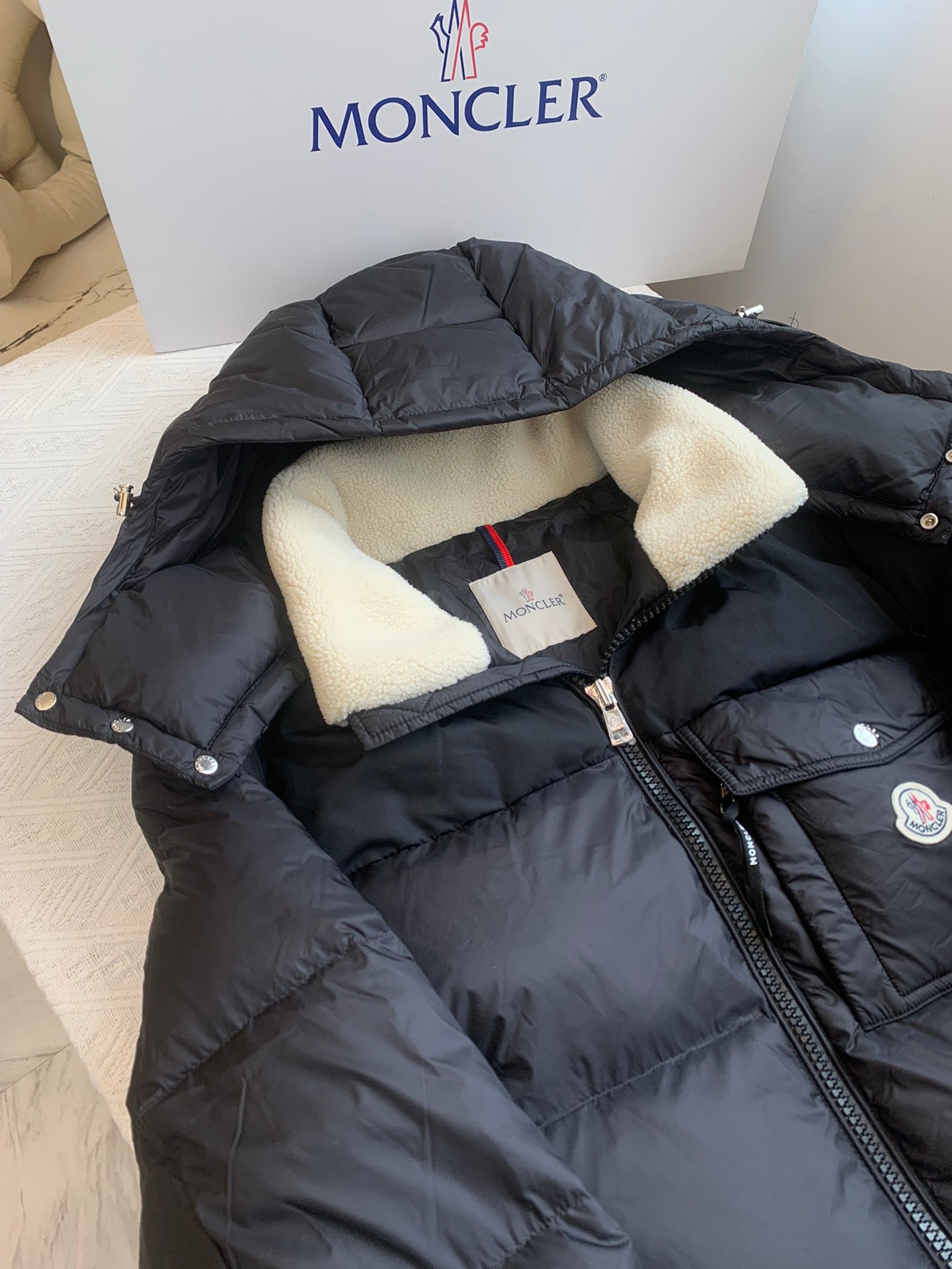 Logo Jacket