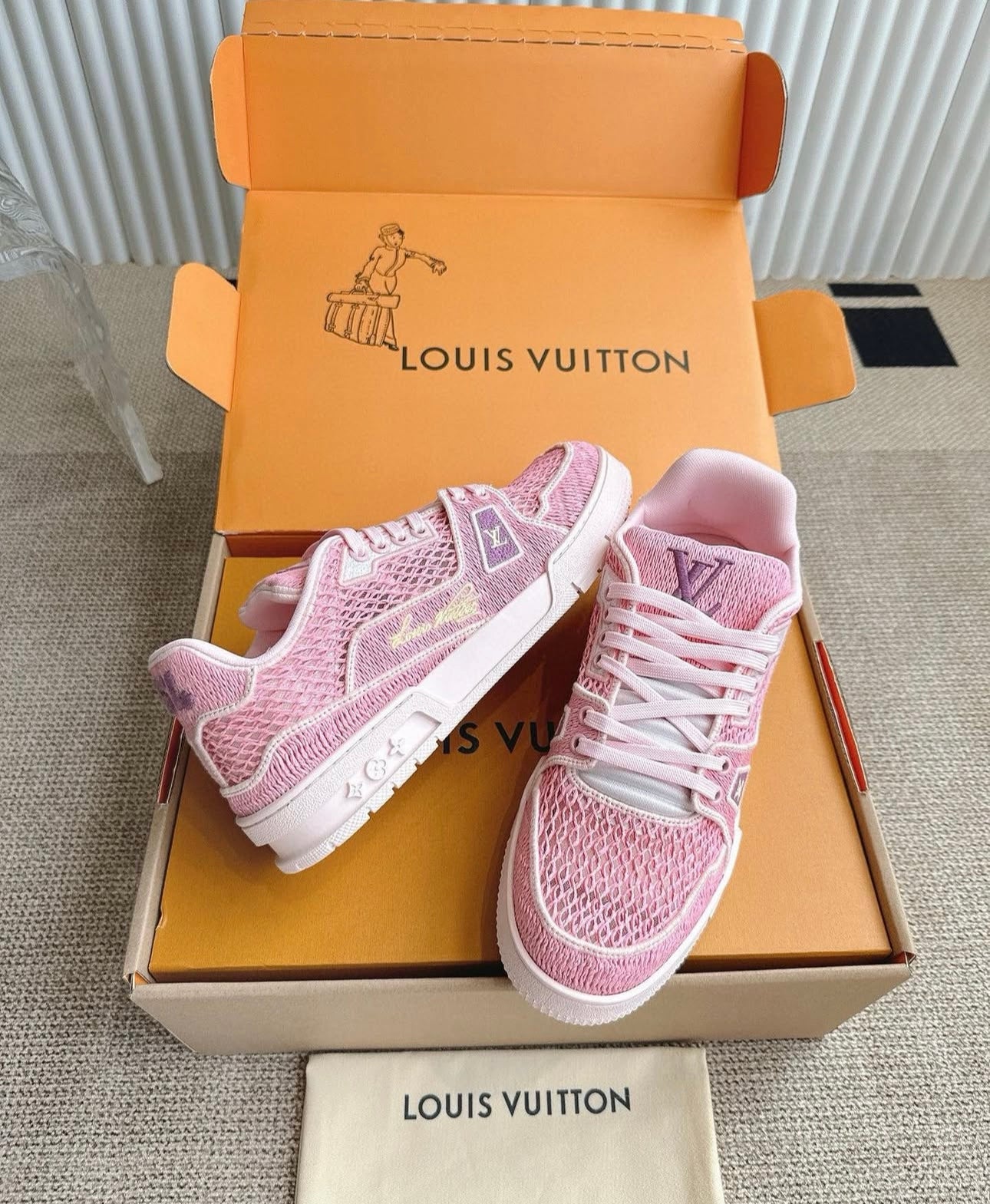 Logo Trainers
