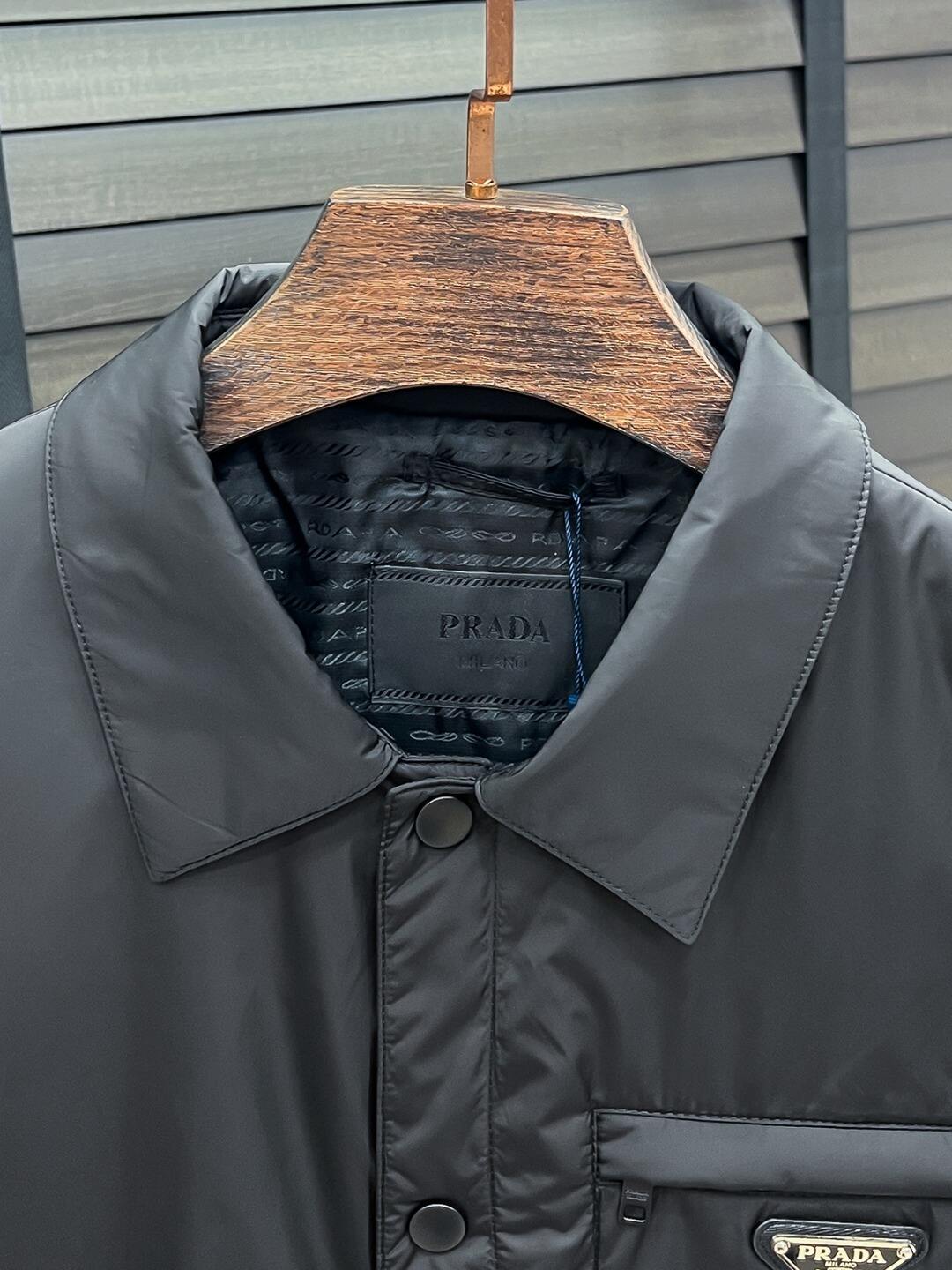 Logo Jacket