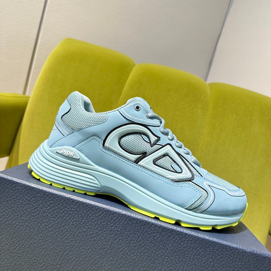 B30 Sneaker