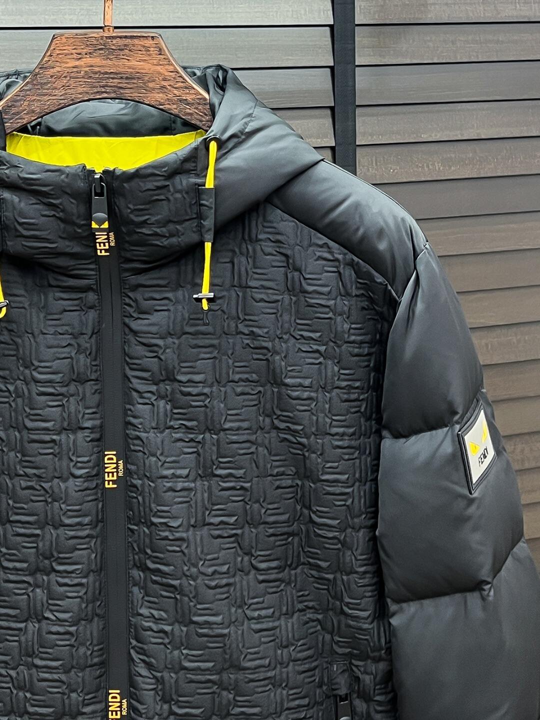 Logo Jacket