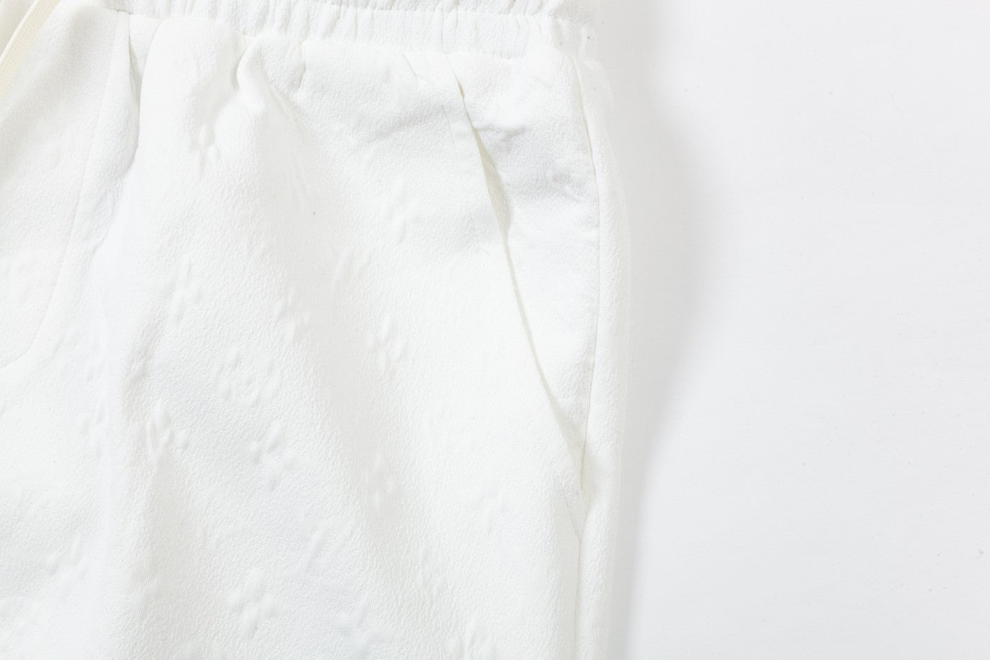 Logo Shorts