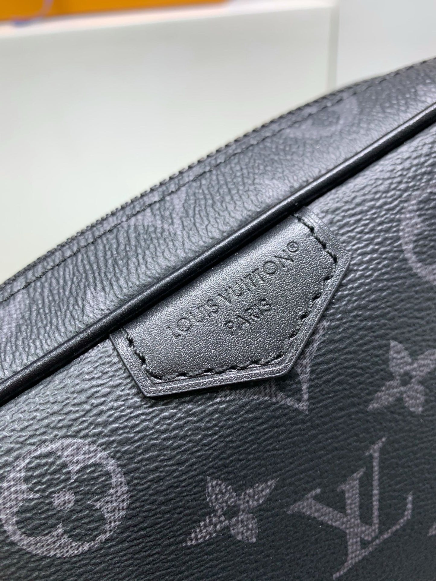 Trocadero Wearable Wallet