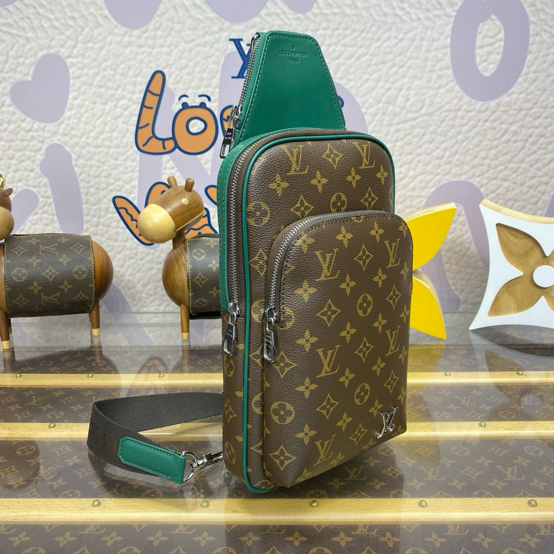 Avenue Sling Bag