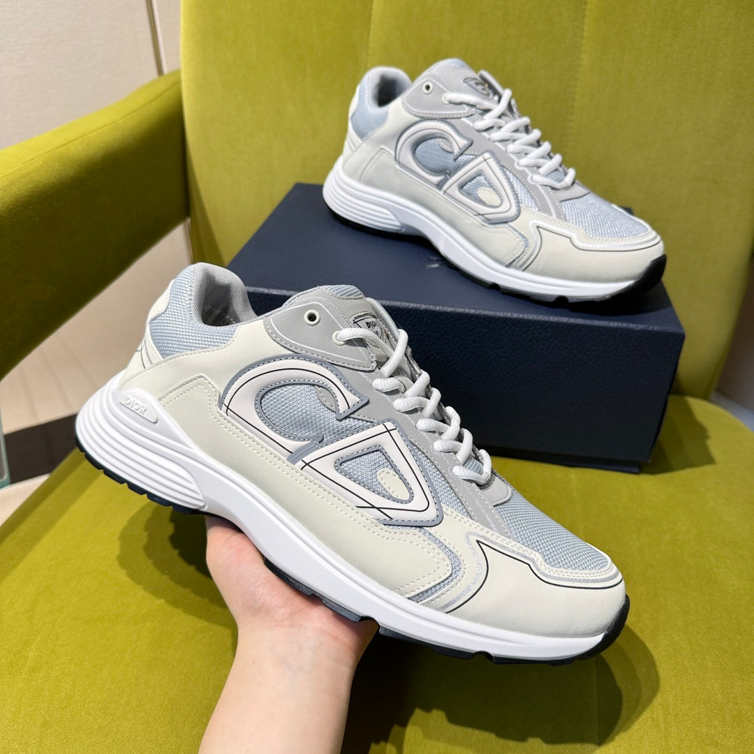 B30 Sneaker
