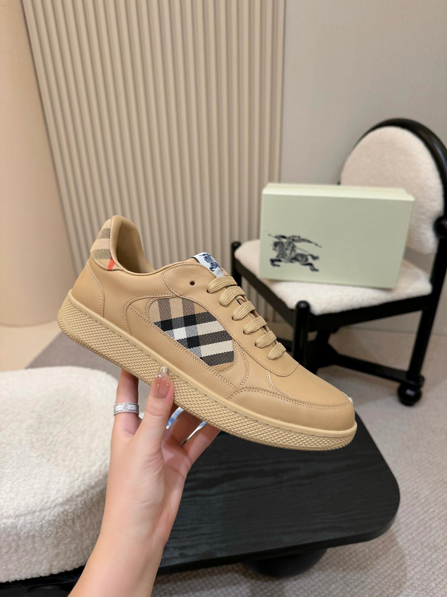 Check Trainers