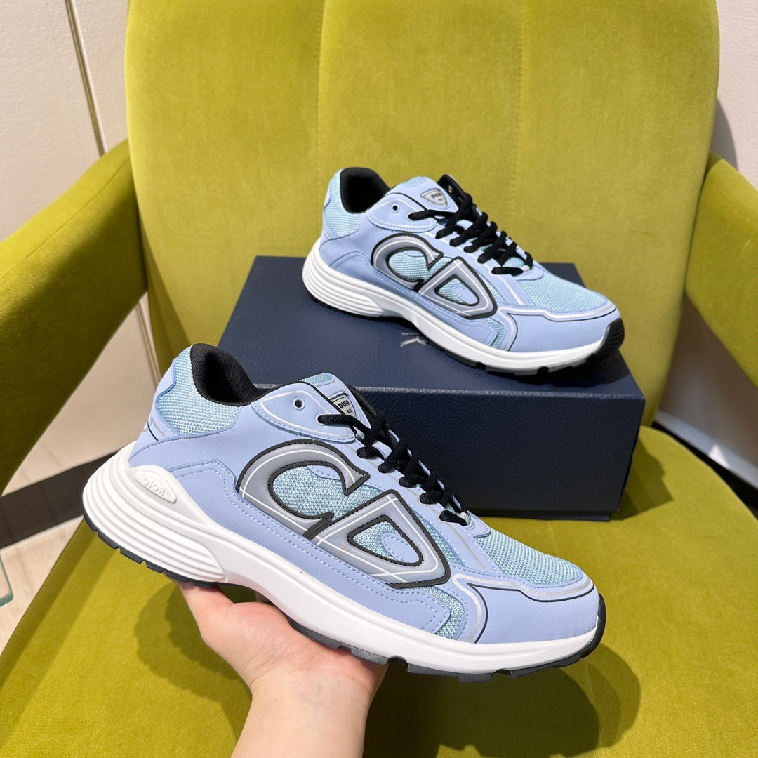B30 Sneaker