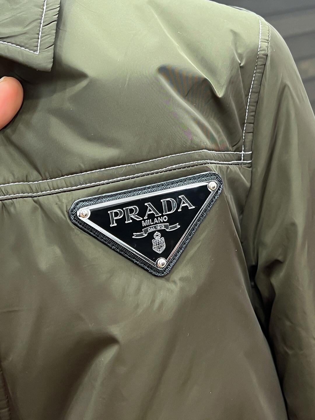 Logo Jacket